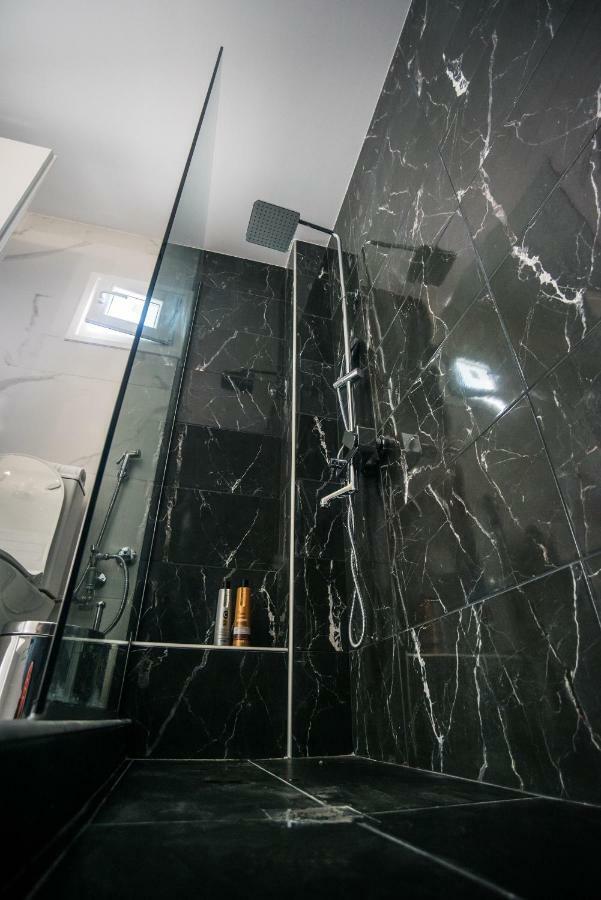 Diamond Lux Apartment PalaiónTsiflíkion Εξωτερικό φωτογραφία