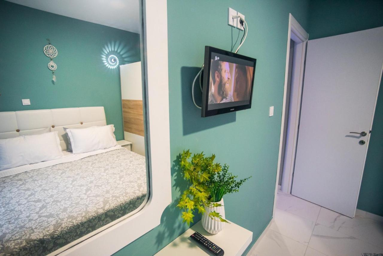 Diamond Lux Apartment PalaiónTsiflíkion Εξωτερικό φωτογραφία