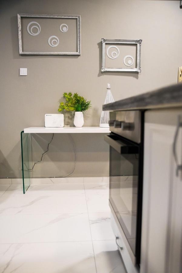 Diamond Lux Apartment PalaiónTsiflíkion Εξωτερικό φωτογραφία